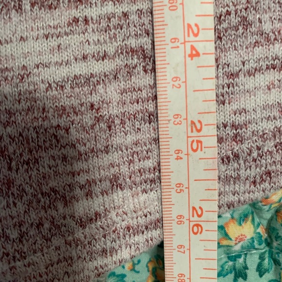 Market & Spruce 3/4 sleeve light sweater. Heathered purple/maroon. Size M. - Picture 7 of 9